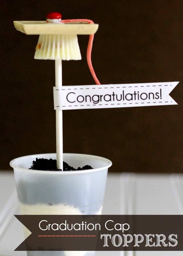 Graduation Cap Toppers and Flags on { lilluna.com } The perfect little treat for your grad!!