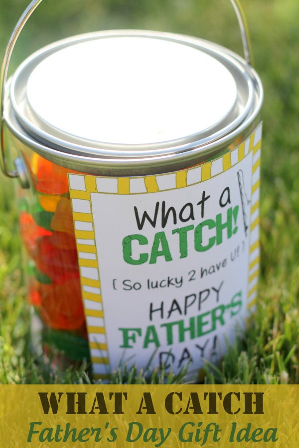 What A Catch Father's Day Gift Idea with free print on { lilluna.com } Fill with Swedish fish and you're set!