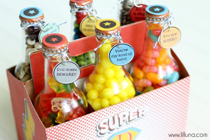Super Dad Pop Bottle Set - free prints on { lilluna.com } Perfect for Father's Day, just fill with treats!
