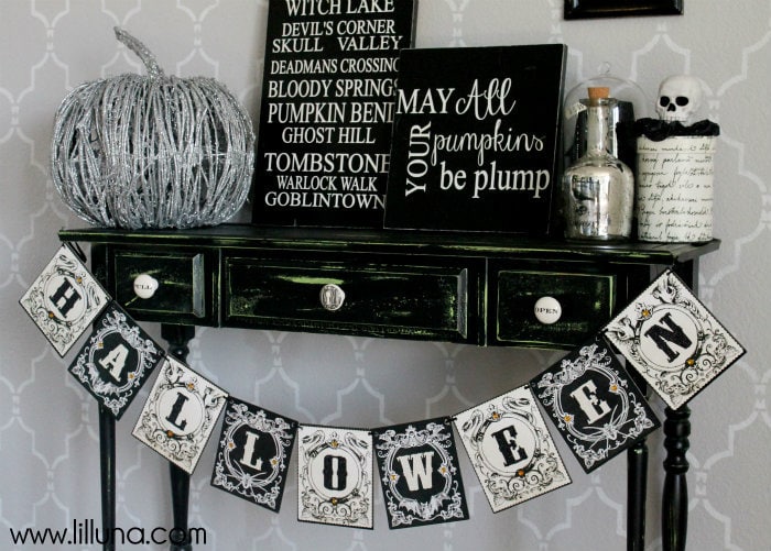 Halloween Gallery Wall! Great prints and ideas for the perfect Halloween display!