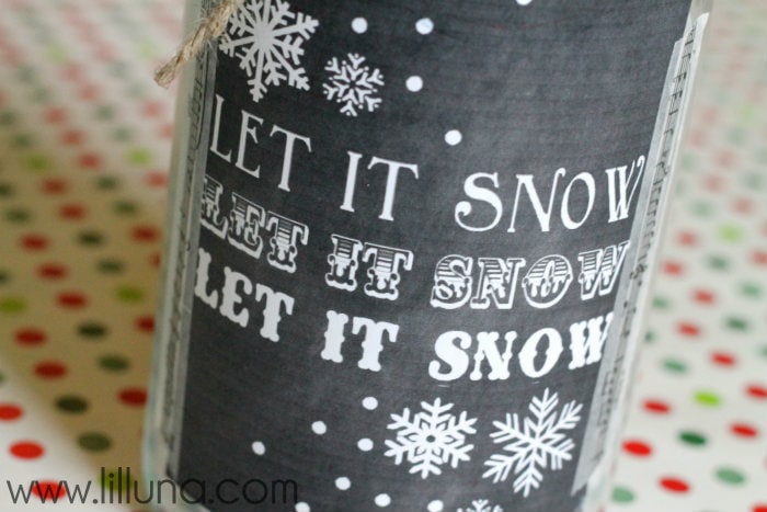 Let it Snow Jar & Print on { lilluna.com } This is such a cute gift, filled with cotton candy!