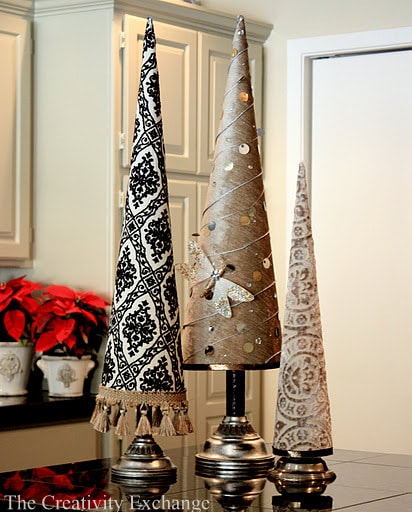 A beautiful collection of 30 Handmade Christmas Trees! Lots of great ideas to inspire you!