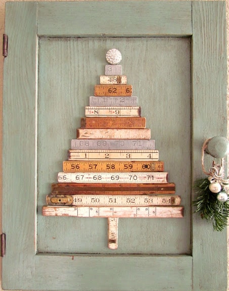 A beautiful collection of 30 Handmade Christmas Trees! Lots of great ideas to inspire you!