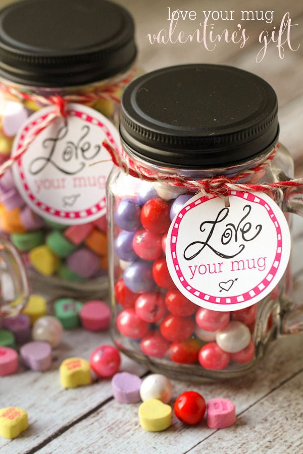 LOVE your Mug Valentine's gift idea - free tags on { lilluna.com } Fill with Valentine's treats and you're set! 