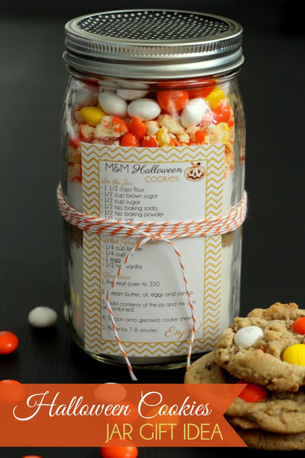 CUTE Halloween Cookies Jar Gift Idea. Cookie ingredients including white chocolate m&m's & recipe-so simple & easy!