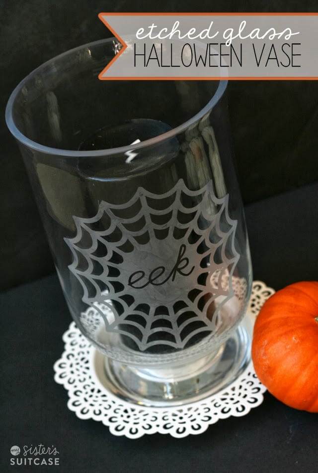 20 Quick and Easy Halloween Crafts - A Collection of simple and SUPER CUTE Halloween Crafts!! { lilluna.com }