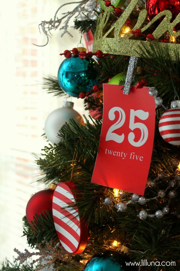 Advent Christmas Tree with Free Prints. Great idea to help inspire you're own tree!