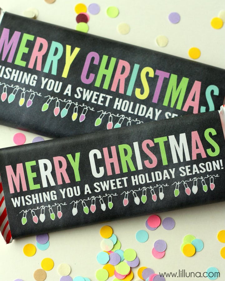 FREE Merry Christmas Candy Bar Wrappers - cute but inexpensive gift idea!! { lilluna.com }