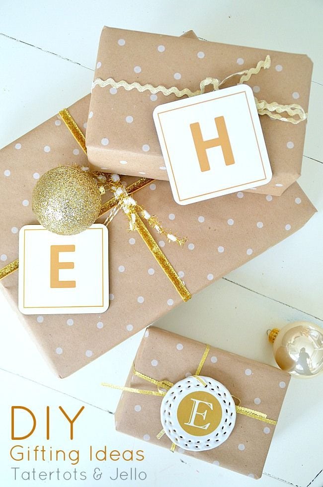 20+ Pretty Packaging Ideas - so many cute ideas for packaging Christmas gifts!! { lilluna.com }