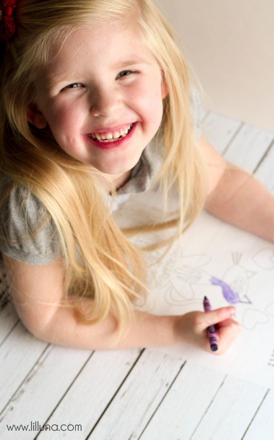FREE Valentine's Day Coloring Pages on { lilluna.com } Fun prints the kids will love to color!!