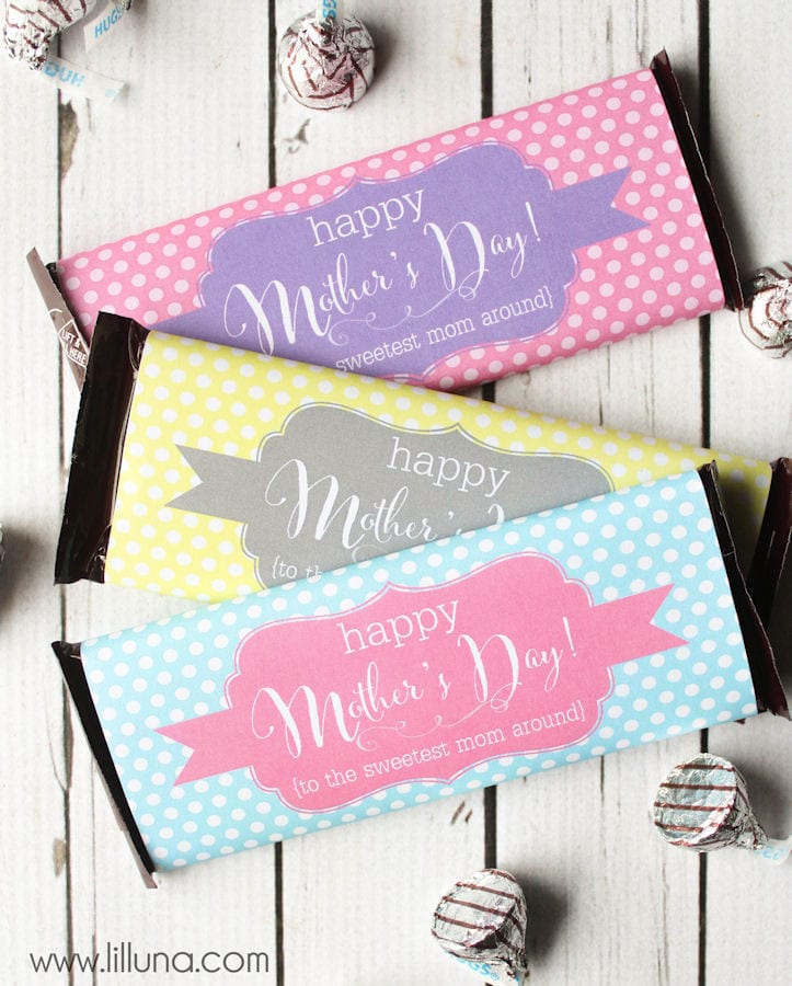 FREE Mother's Day Candy Bar Wrappers { lilluna.com } Cute and colorful wrappers to brighten any candy bar!