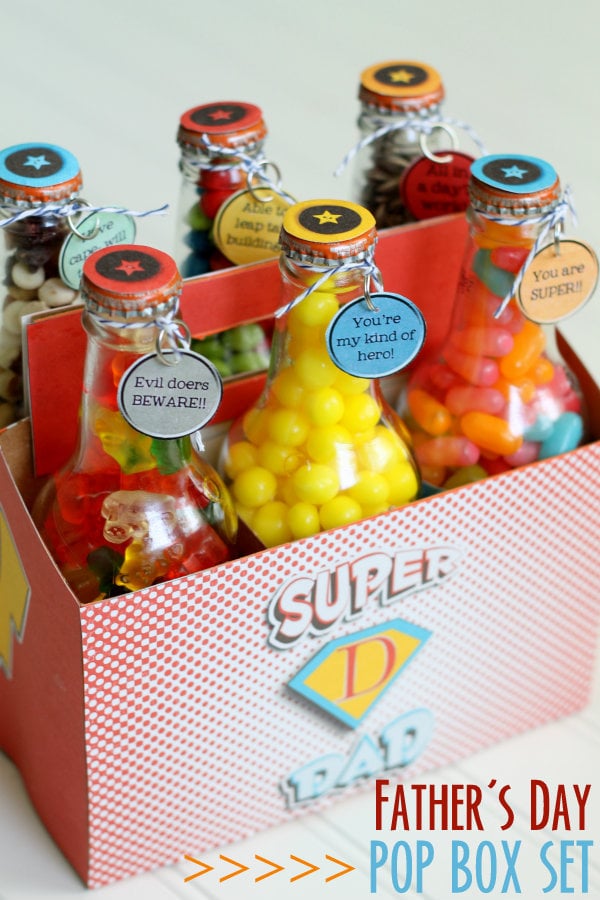 Super Dad Pop Bottle Set - free prints on { lilluna.com } Perfect for Father's Day, just fill with treats!