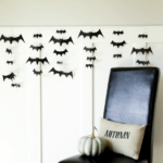 DIY Bat Garland - so easy and so spooky. Tutorial on { lilluna.com } Grab some cardstock, string, and scissors and you're set!