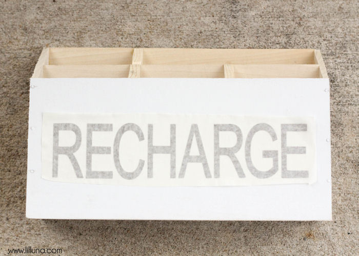DIY Charging Station - a great tutorial to keep all your devices stored and organized! { lilluna.com }