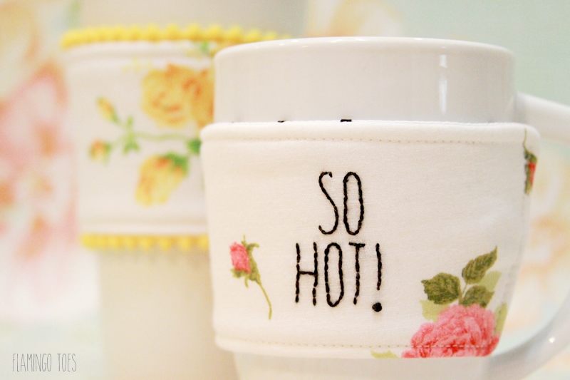 Easy Mug Cozy Pattern - Gorgeous Crafts