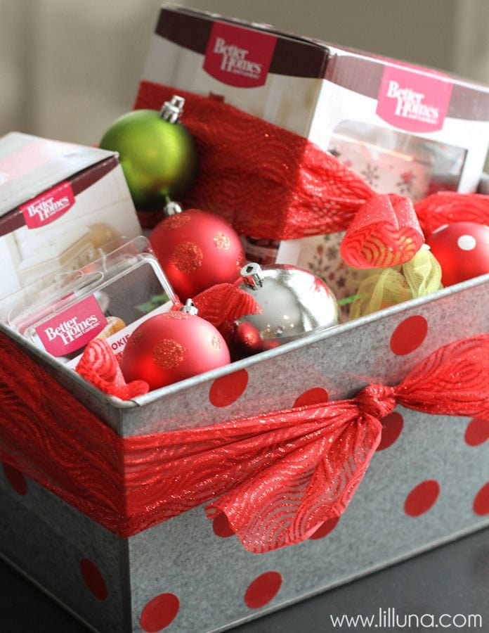 CUTE and SIMPLE Holiday "House Warming" Gift idea on { lilluna.com }