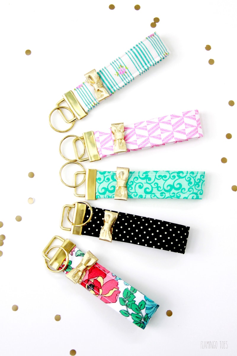 Kate Spade inspired Key Fobs - learn how to make them with this easy tutorial on { lilluna.com }