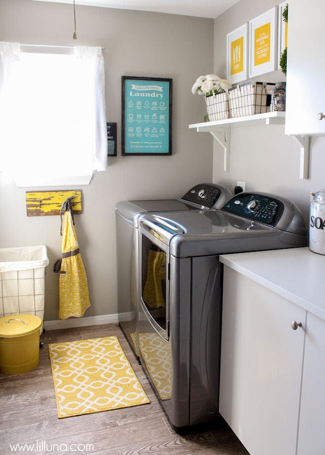 Beautiful Laundry Room Makeover on { lilluna.com }