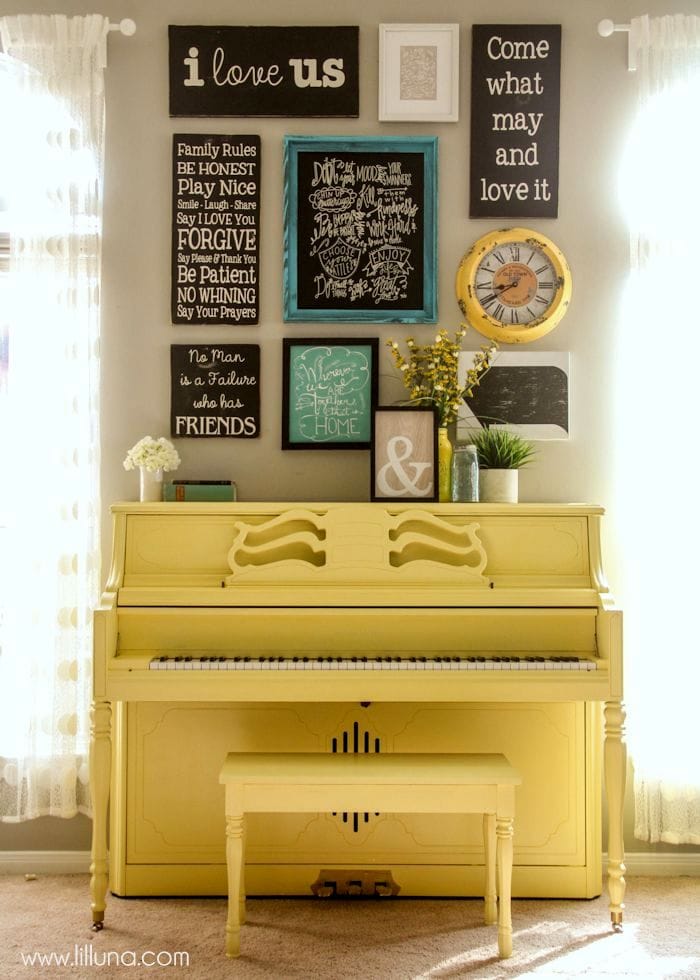 How to paint your piano - it's easier than you think! Tutorial on { lilluna.com }