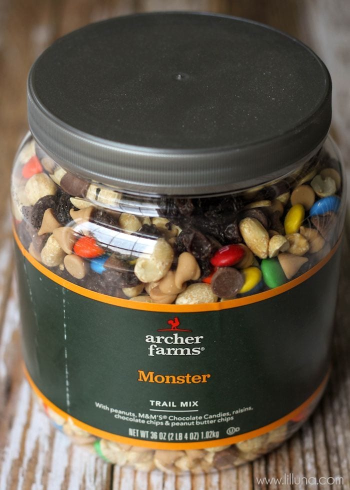 Monster Trail Mix Gift idea - a cute and simple gift idea for DAD! FREE prints on { lilluna.com }