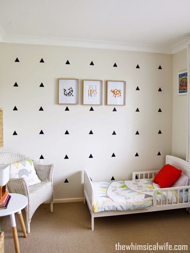 A roundup of lots of great boys rooms designs to help inspire your own boys room. See it on { lilluna.com }!