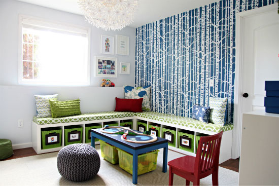 A roundup of amazing playroom ideas! Check it out on { lilluna.com } Lots of great and fun ideas!