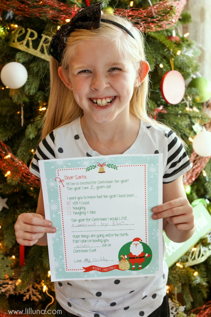 Dear Santa Letter Print - perfect for the kids to fill out and send to to Santa!