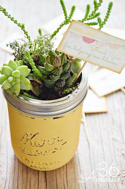 50+ Must-See Teacher Appreciate Gift Ideas on { lilluna.com } Lots of cute and easy to make ideas!