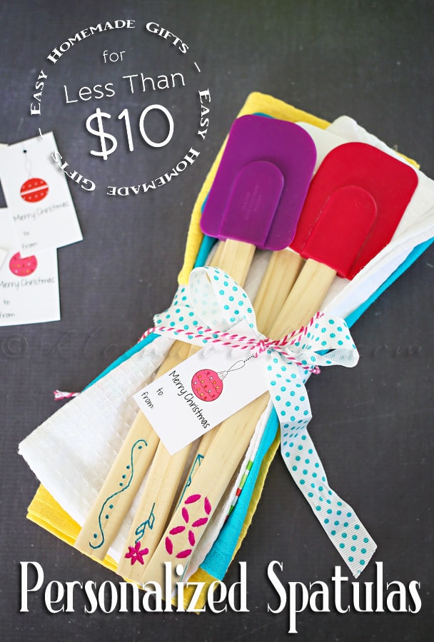 Personalized Spatulas - a cute and simple gift idea! An inexpensive, but great gift!