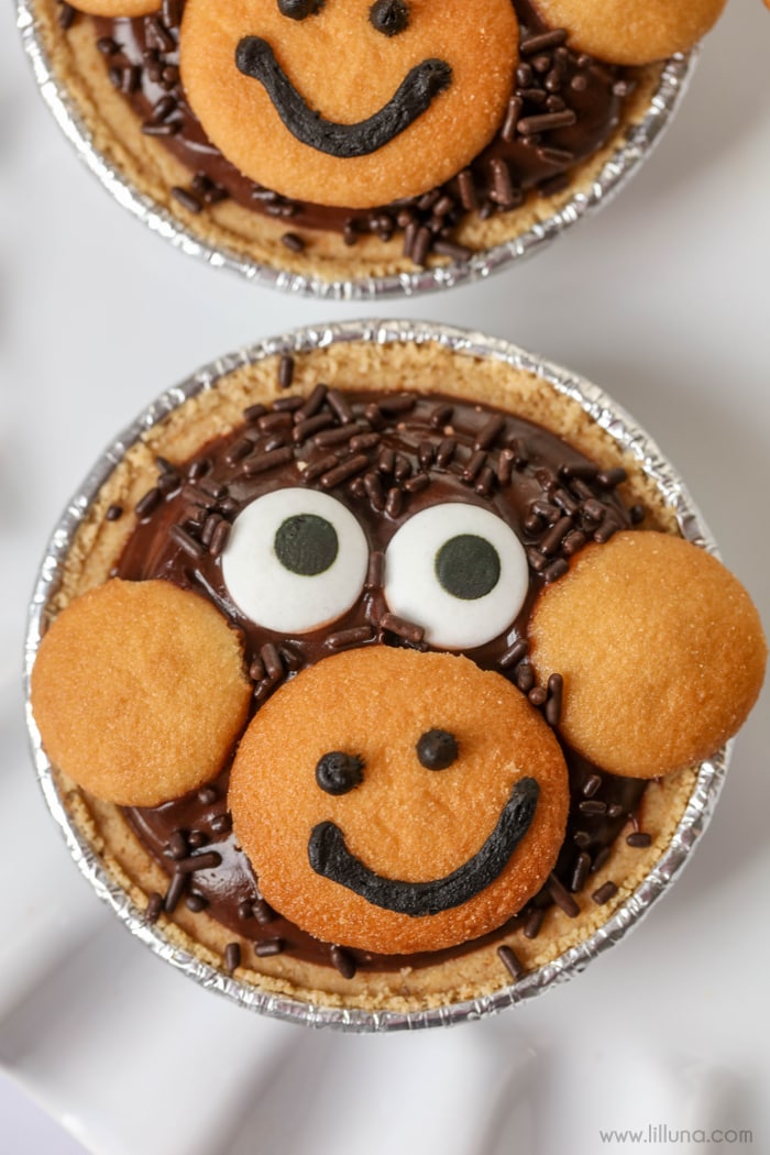 Mini Monkey Pudding Pies - so cute and so simple!