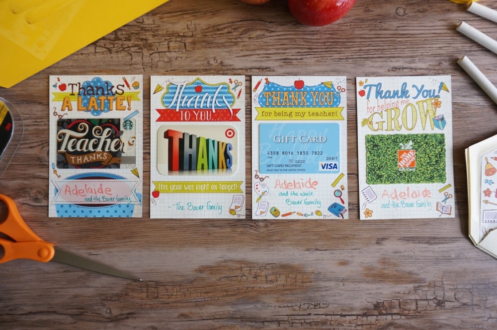 A roundup of 20+ Teacher Appreciation Gifts - lots of great crafts and FREE printables to make for the perfect gift for all those awesome teachers!! { lilluna.com }