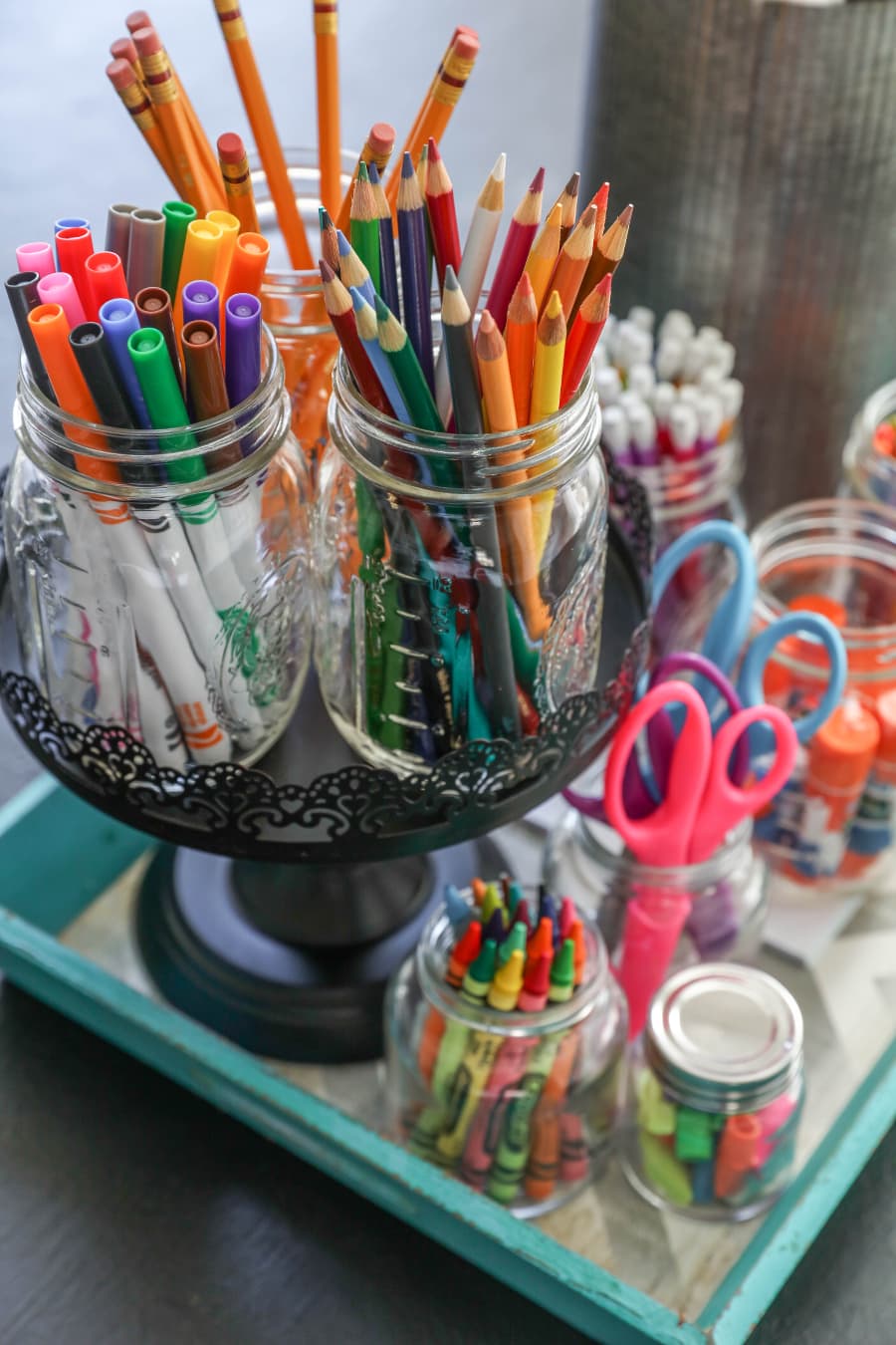 DIY Homework Station - a place for all the supplies to help the kids get homework done more efficiently and more stress-free PLUS more Back 2 School tips!