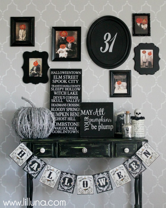 Halloween Gallery Wall! Great prints and ideas for the perfect Halloween display!