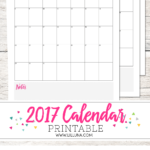 FREE 2017 Calendar - even has a NOTES section on the bottom to help you be organized in the new year.